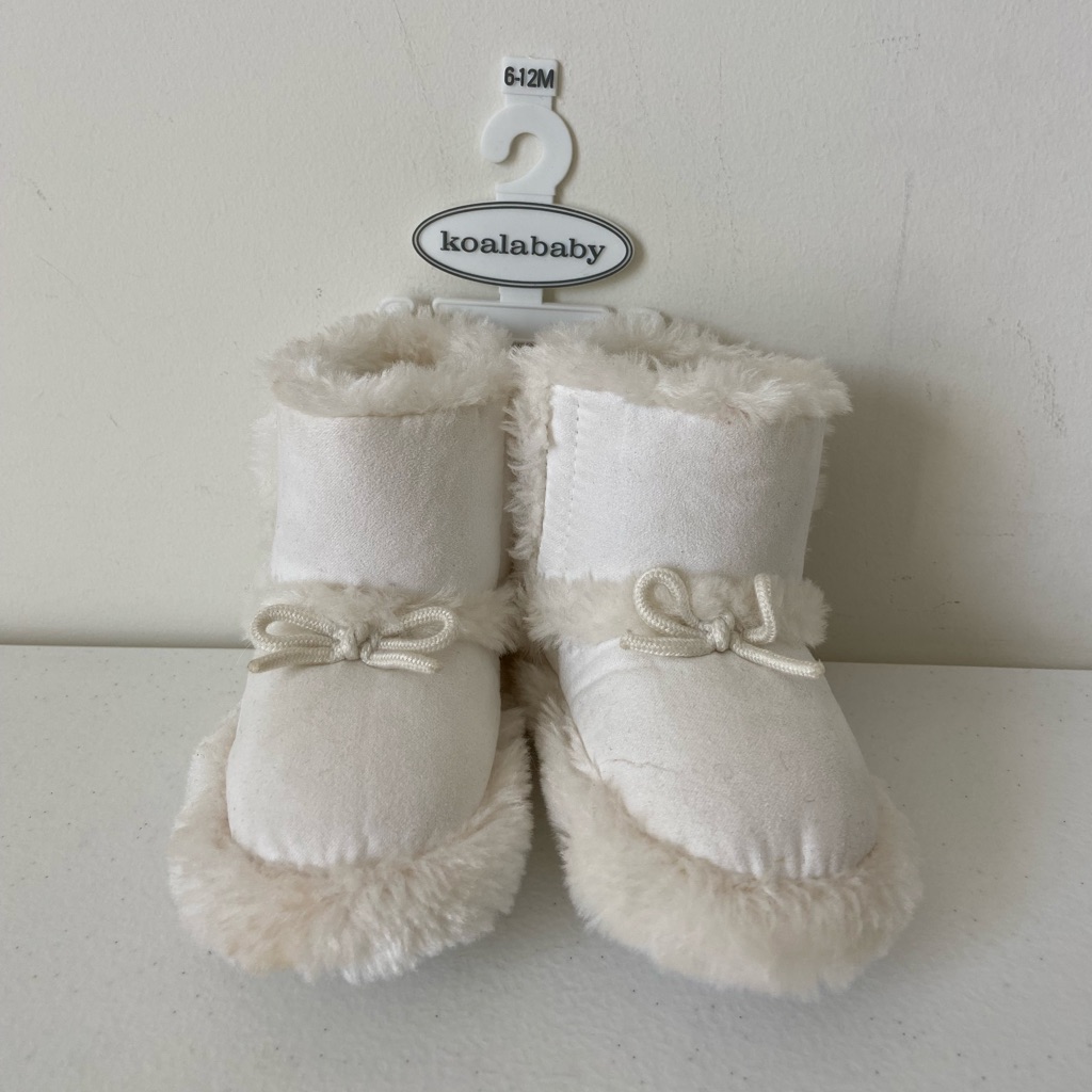 New Koala Baby White Fluffy Bow Decorated Soft Booties Shoes 6-12 Months